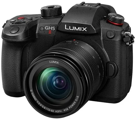 Panasonic Lumix G DC-GH5M2 - digitaalinen kamera 12-60mm objektiivilla