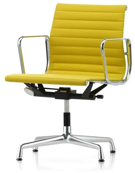 Vitra Aluminium EA 131 Toimistotuoli Swivelillä ja Käsinojilla Pastellinvihreä/Canola